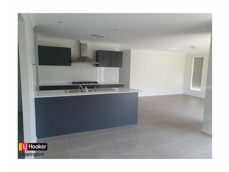 6 Abidi Street, Spring Farm NSW 2570