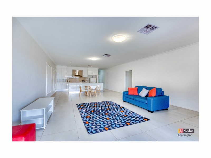 8 Redgate Terrace, Cobbitty NSW 2570