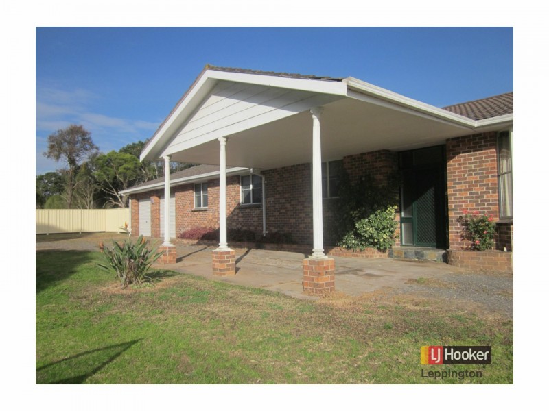 5 Emmetts Farm Road, Rossmore NSW 2557