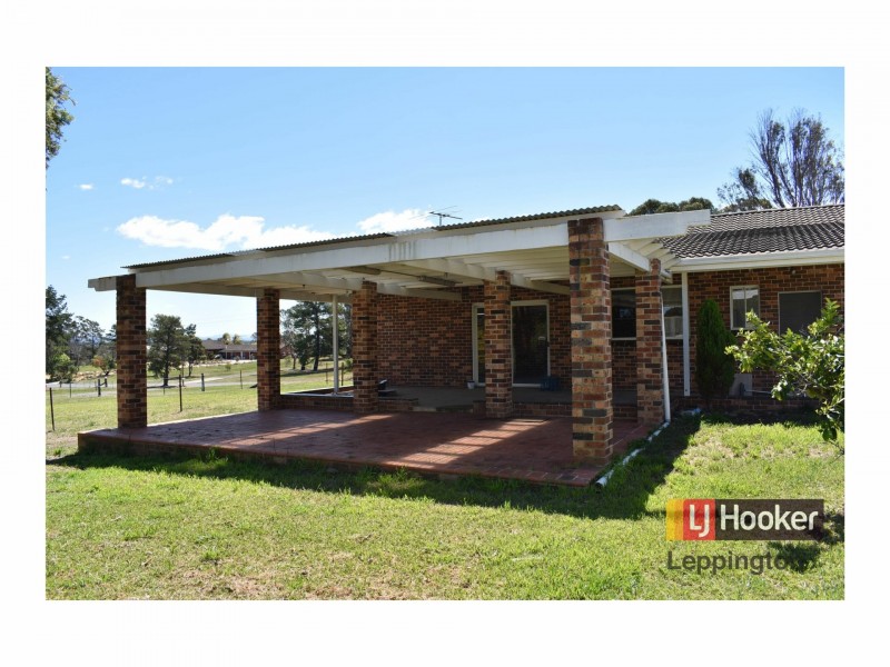 5 Emmetts Farm Road, Rossmore NSW 2557