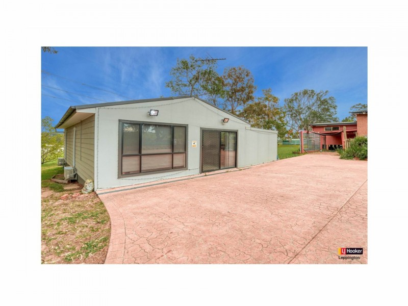 11 Woolgen Park Road, Leppington NSW 2179