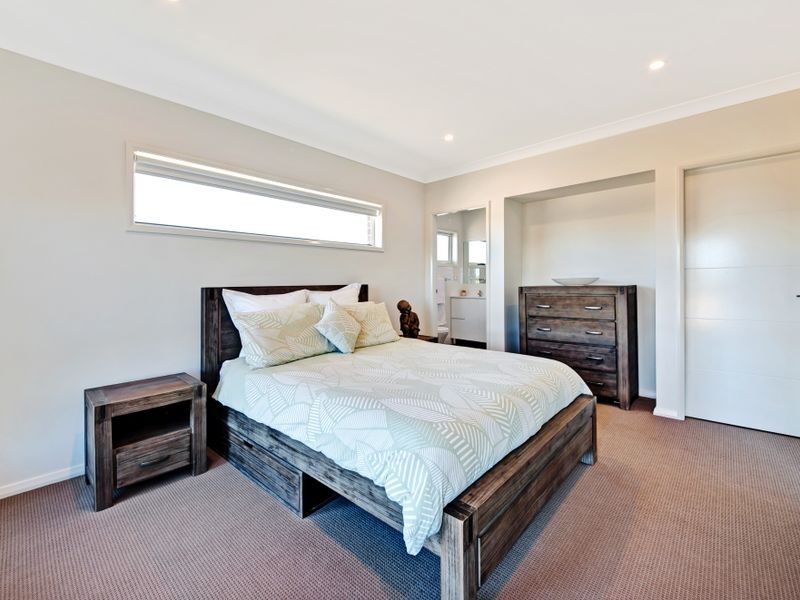 Spring Farm NSW 2570