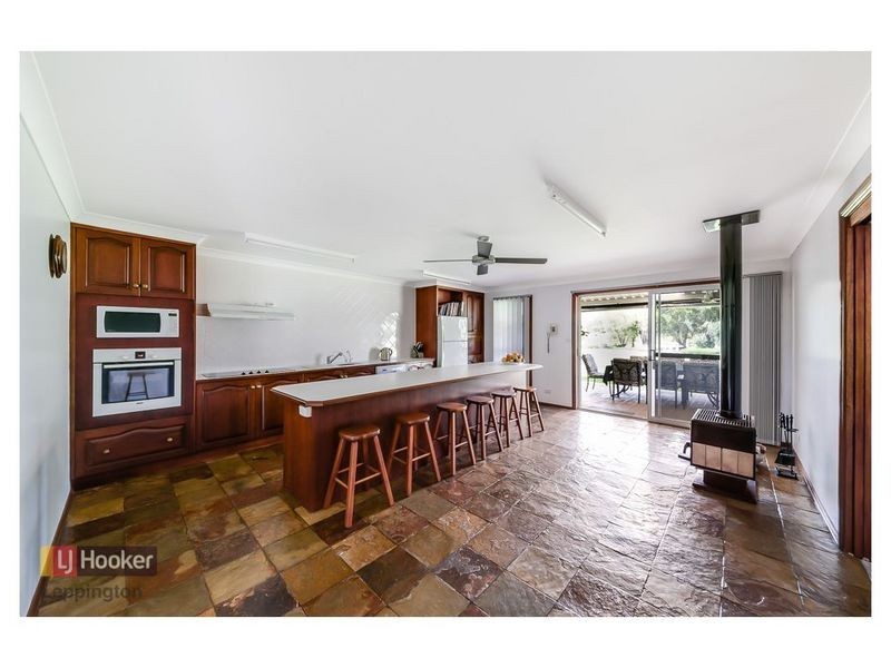 40 Masterfield Street, Rossmore NSW 2557