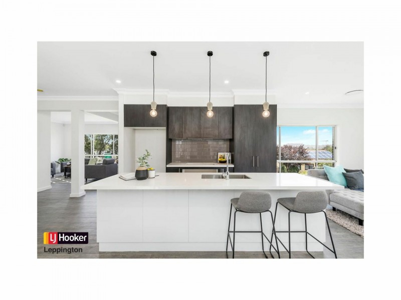 8 Grandview Drive, Campbelltown NSW 2560