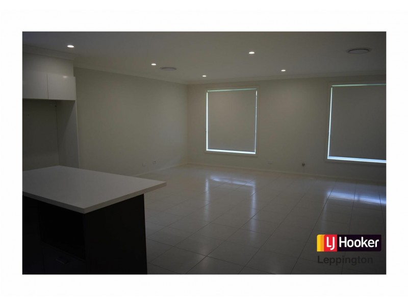 15 Blacksmith Crescent, Cobbitty NSW 2570
