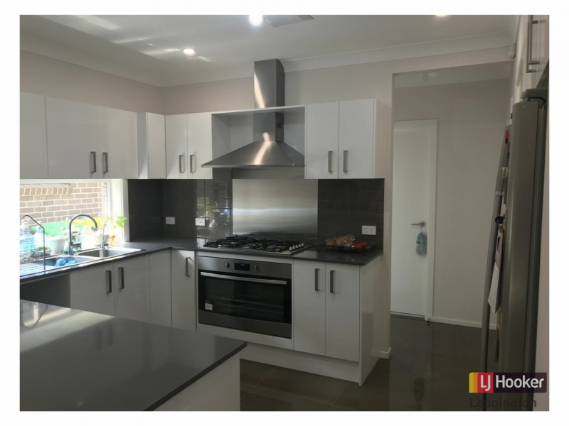 48 Emerald Hills Boulevard, Leppington NSW 2179