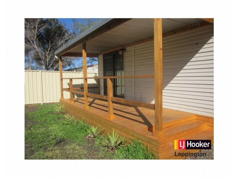 5B Emmetts Farm Road, Rossmore NSW 2557