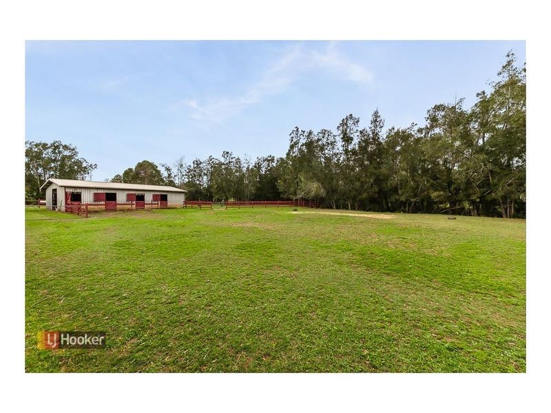 35 Robens Crescent, Catherine Field NSW 2557