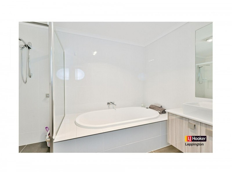 110 Commissioners Drive, Denham Court NSW 2565