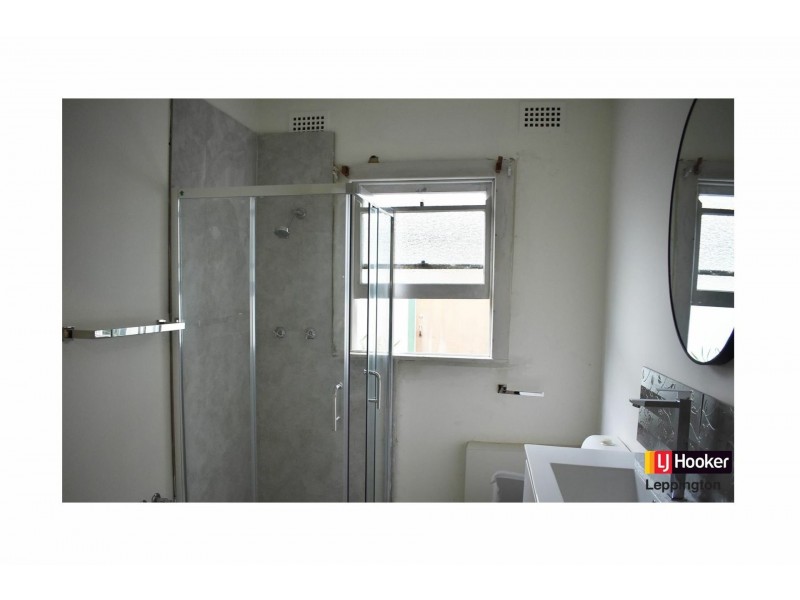 34 Moorebank Avenue, Moorebank NSW 2170