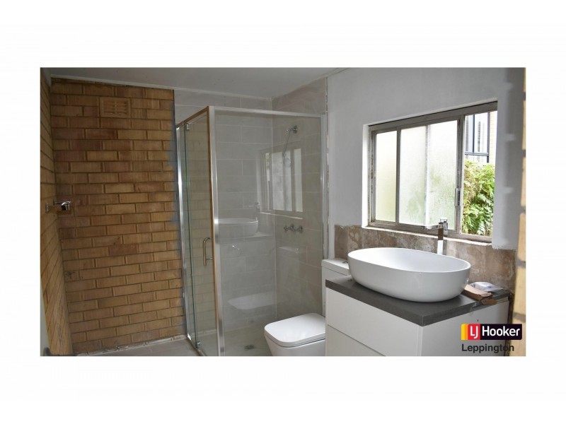 34 Moorebank Avenue, Moorebank NSW 2170