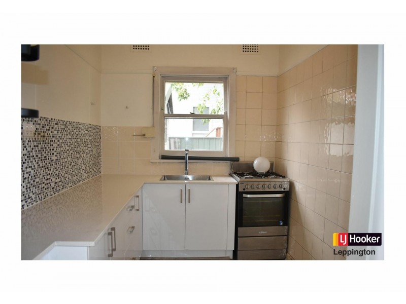 34 Moorebank Avenue, Moorebank NSW 2170