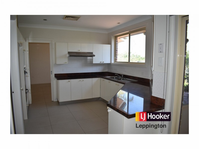 80B Southern Cross Drive, Middleton Grange NSW 2171