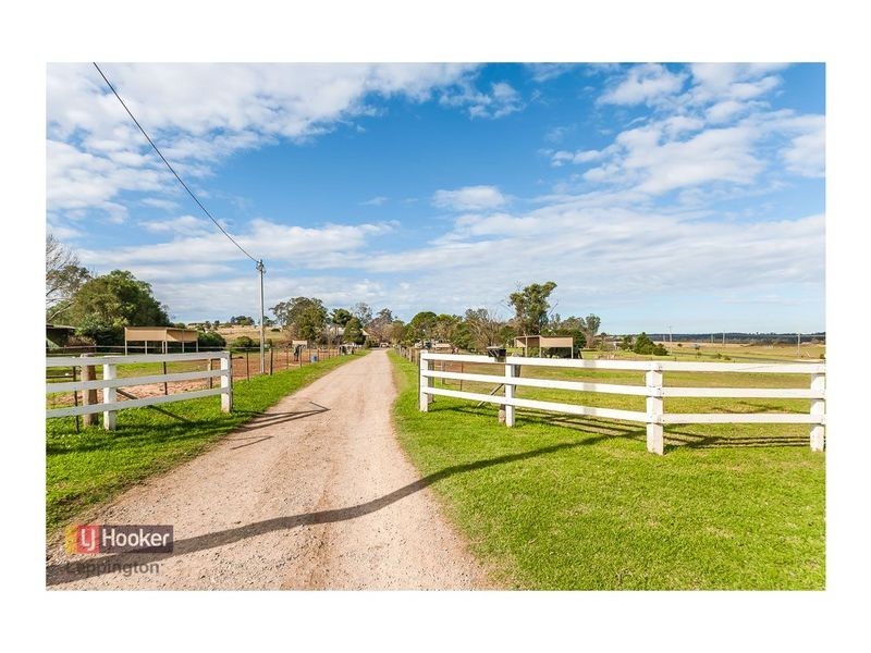 12 Racecourse Avenue, Menangle Park NSW 2563
