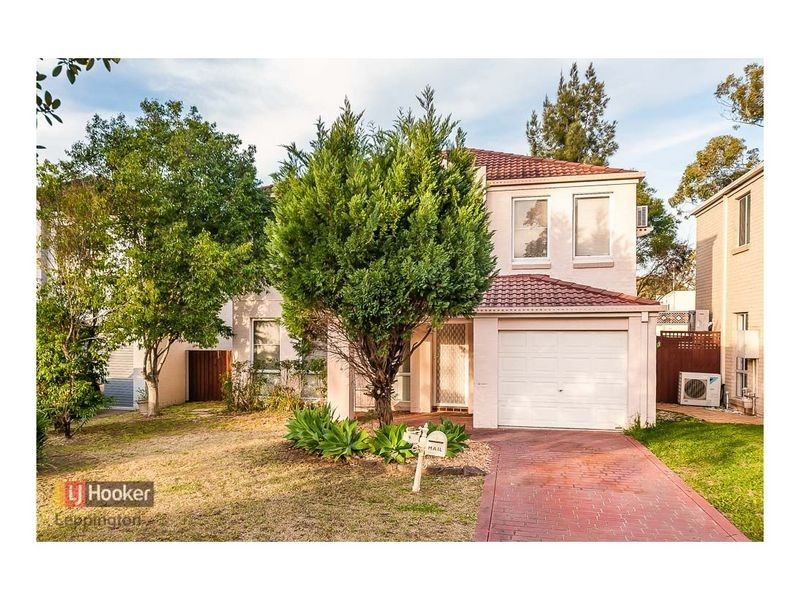 4 Howe Place, Horningsea Park NSW 2171