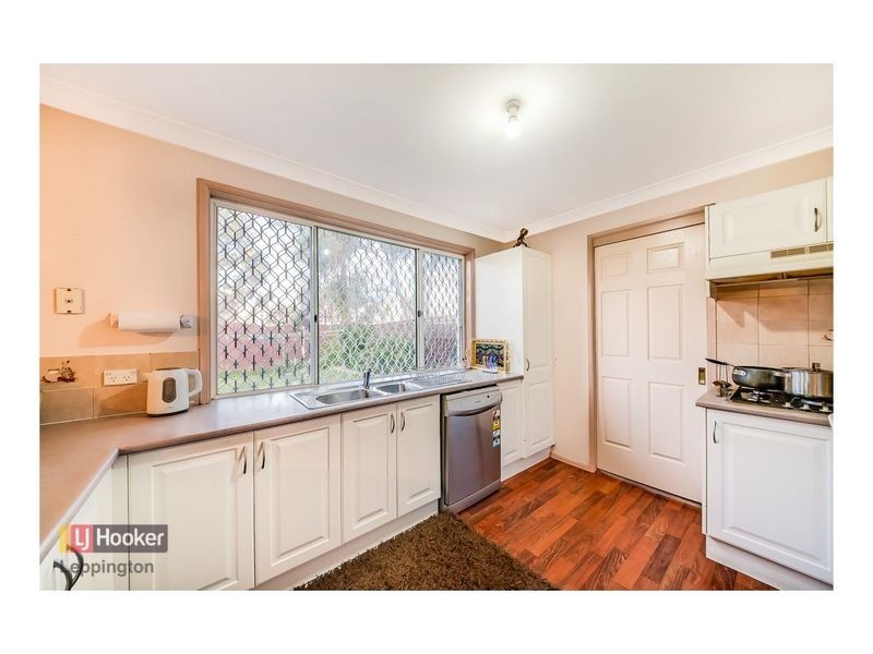 4 Howe Place, Horningsea Park NSW 2171