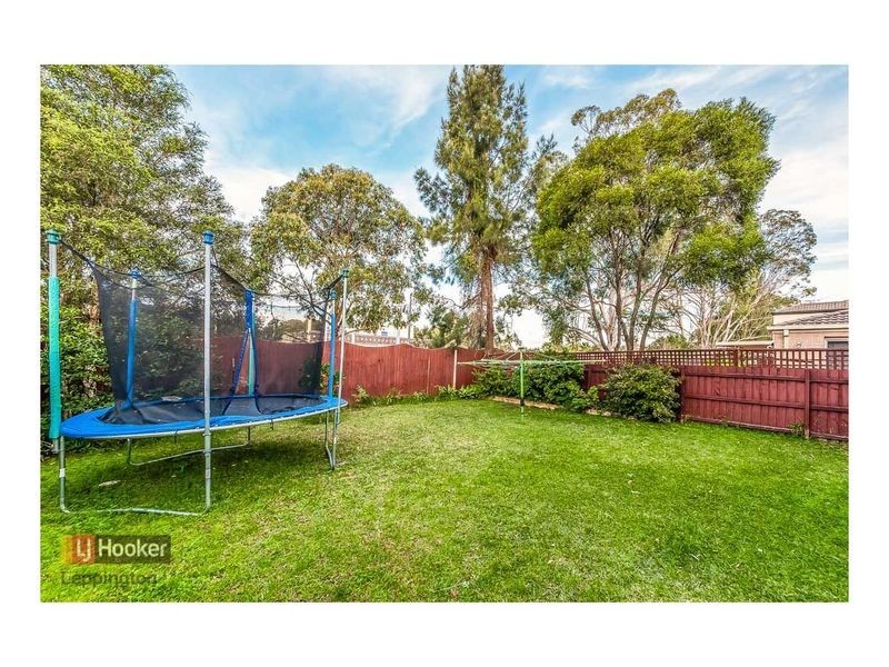 4 Howe Place, Horningsea Park NSW 2171