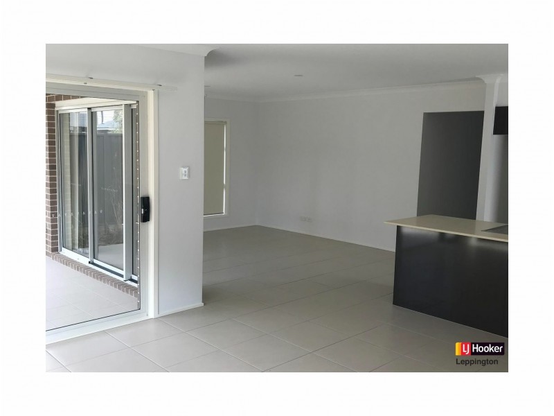 4 Poa Grove, Leppington NSW 2179
