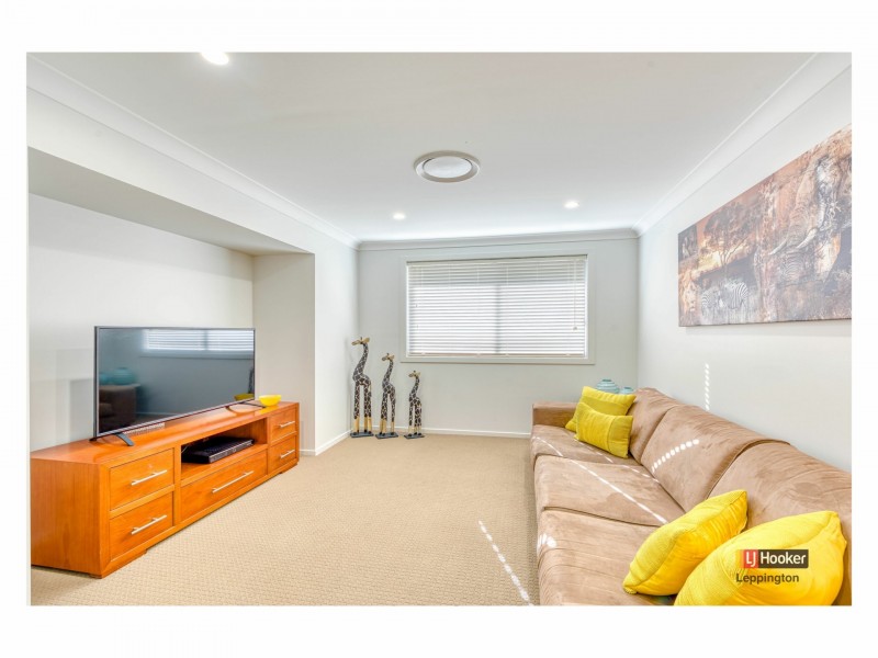 8 Tunnel Street, Leppington NSW 2179