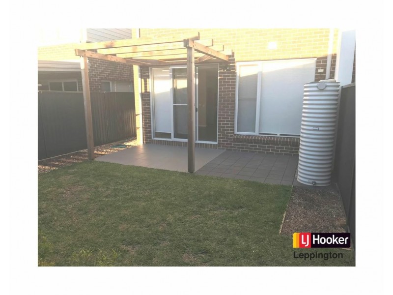 221 Jamboree Avenue, Denham Court NSW 2565