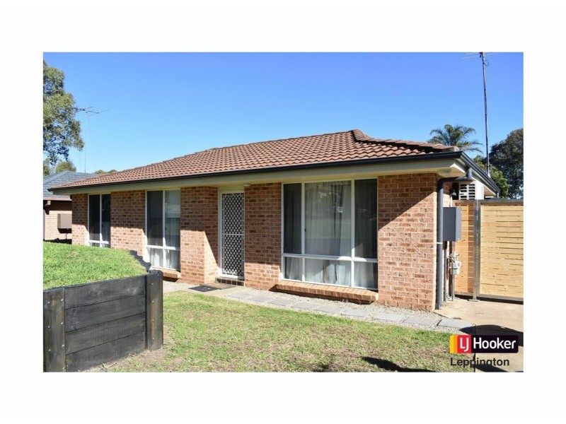 14 Nott Place, Mount Annan NSW 2567