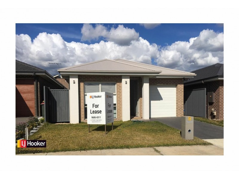 231 Crystal Palace Way, Leppington NSW 2179