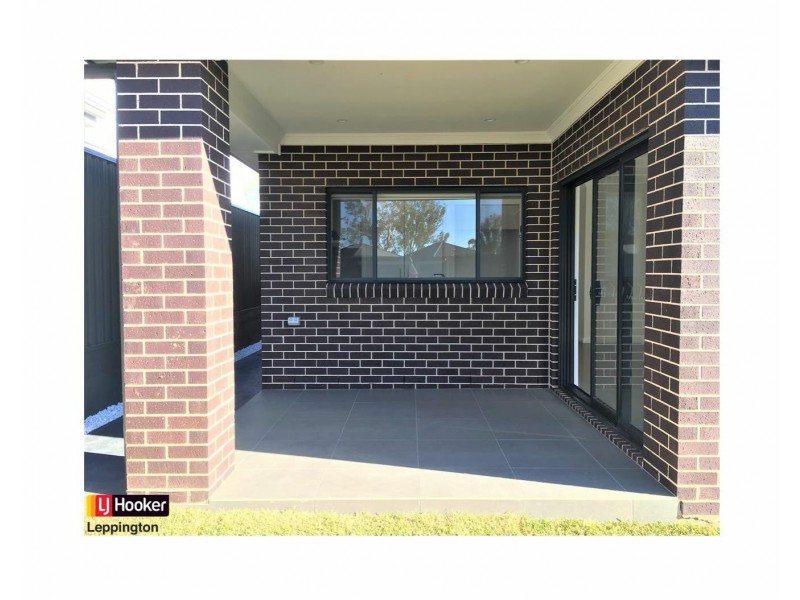 3 Kerrawang Close, Denham Court NSW 2565