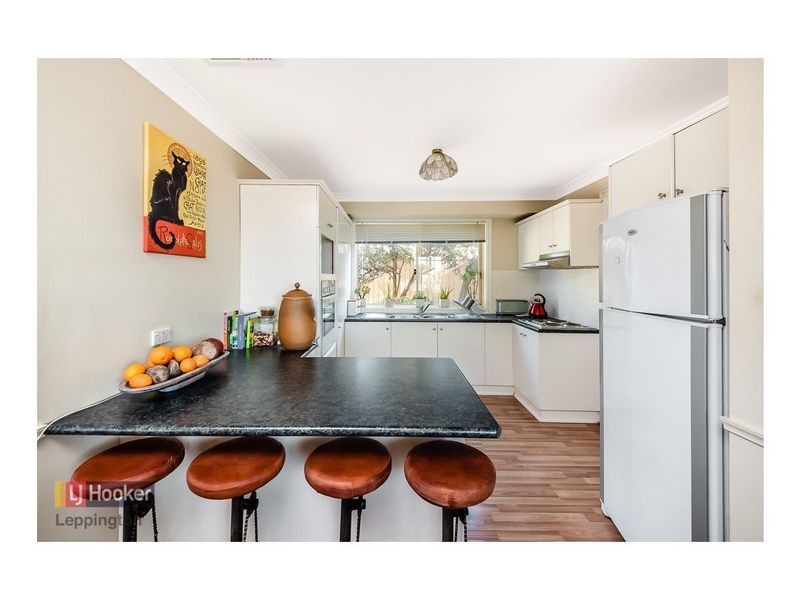 17b Pacific Palms Circuit, Hoxton Park NSW 2171
