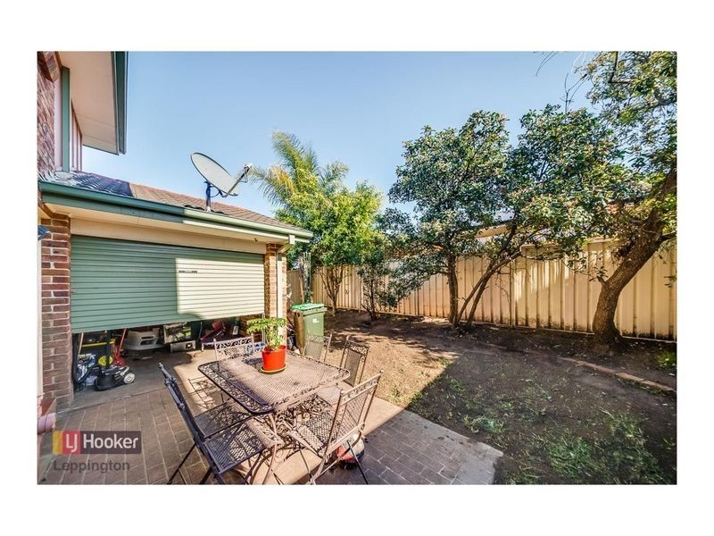 17b Pacific Palms Circuit, Hoxton Park NSW 2171