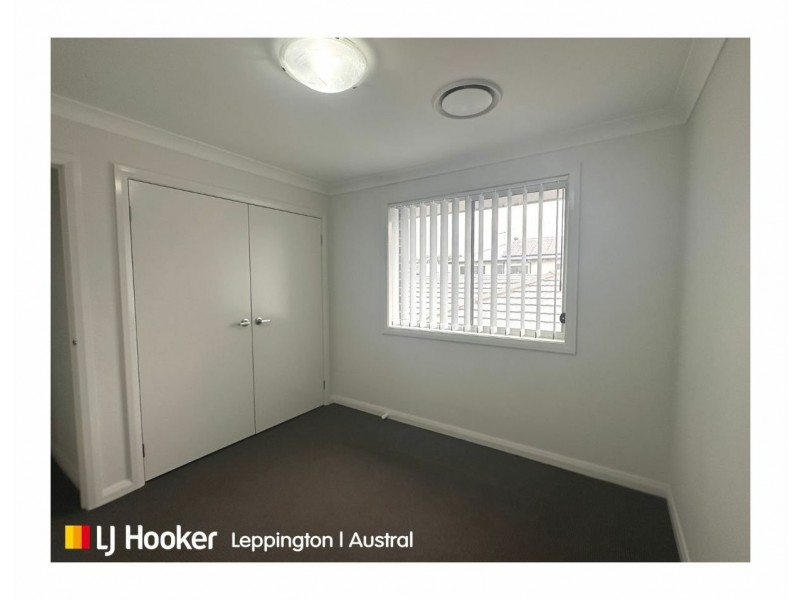 17 Wollohan Avenue, Denham Court NSW 2565