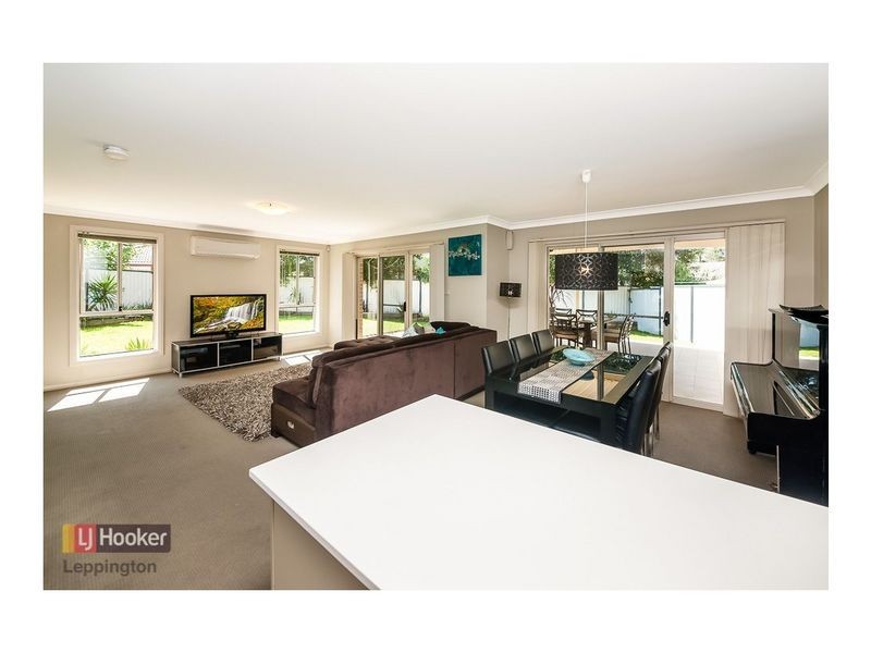 11/170 Glenfield Road, Casula NSW 2170