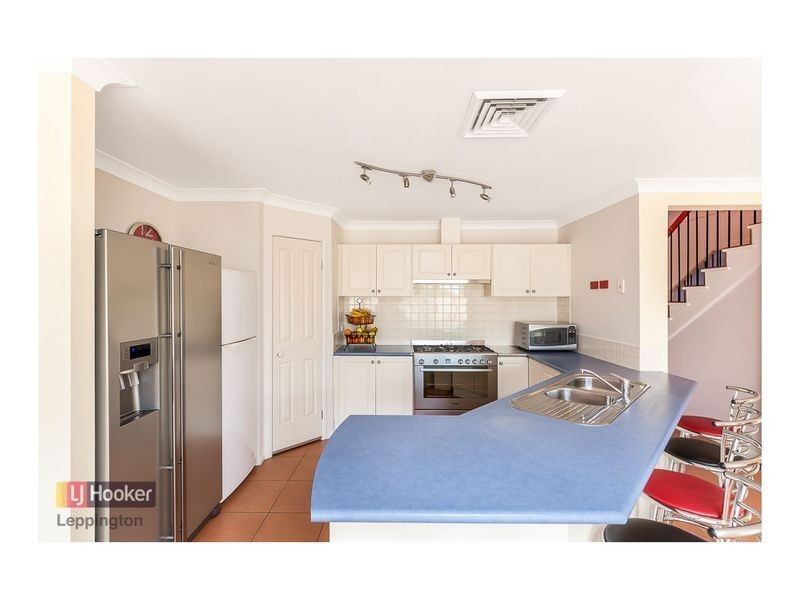 6 Joshua Moore Drive, Horningsea Park NSW 2171