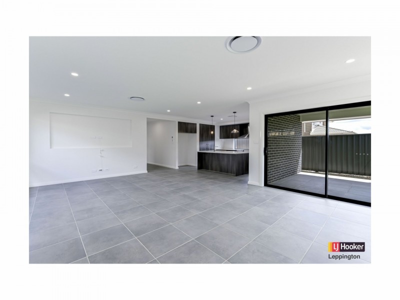 23 Hillston Circuit, Gregory Hills NSW 2557