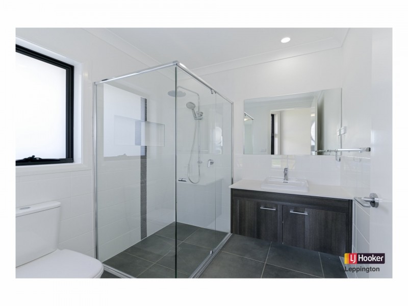 23 Hillston Circuit, Gregory Hills NSW 2557