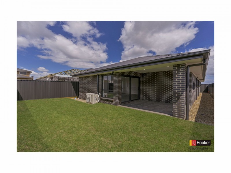23 Hillston Circuit, Gregory Hills NSW 2557