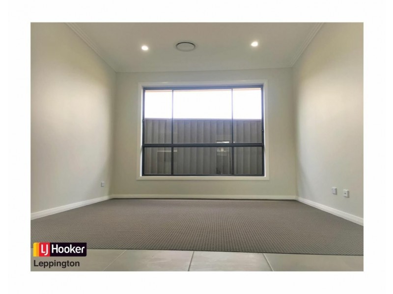 126 Emerald Hills Blvd, Leppington NSW 2179