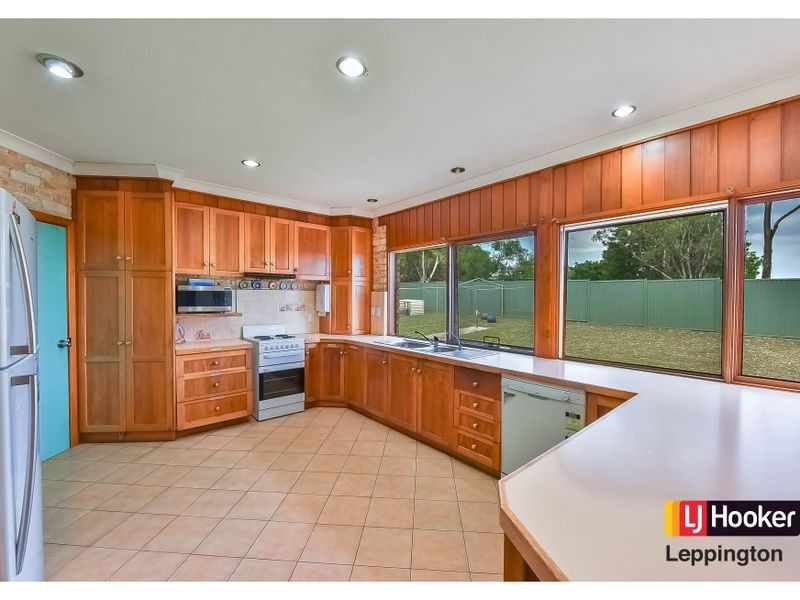 82 Woolgen Park Road, Leppington NSW 2179