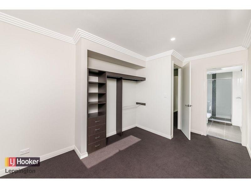 16 McKenzie Boulevarde, Gregory Hills NSW 2557