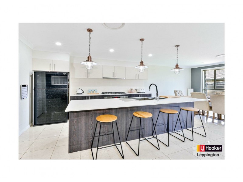 14 Venturer Parade, Leppington NSW 2179