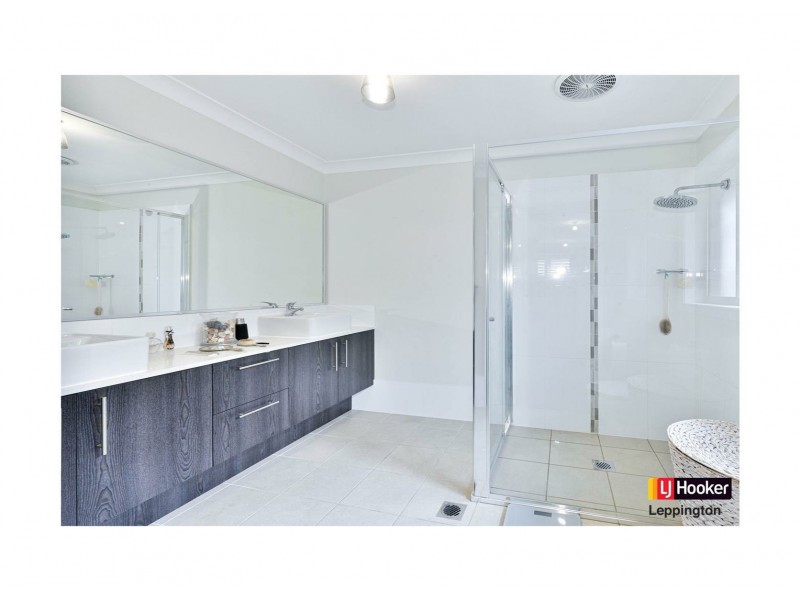 14 Venturer Parade, Leppington NSW 2179