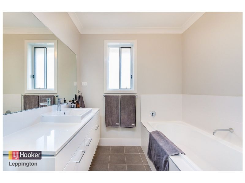 27 Baden Powell Drive, Leppington NSW 2179