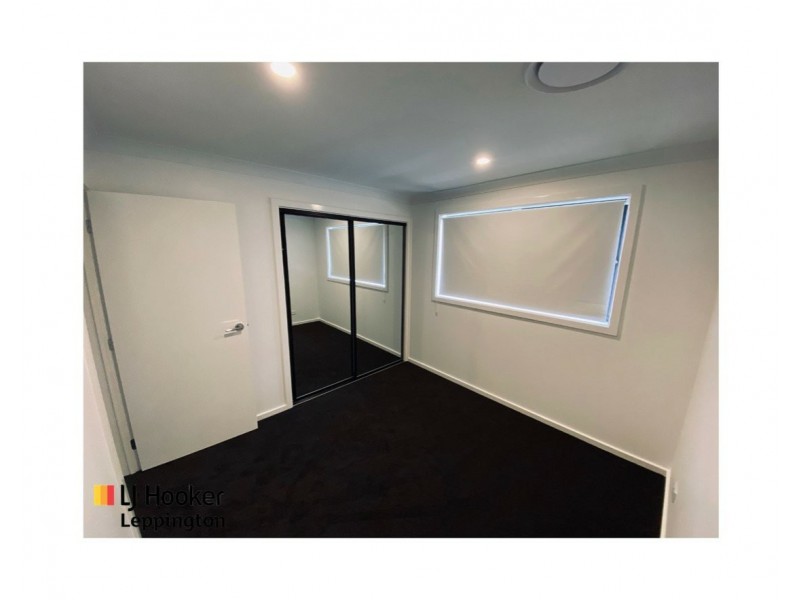 11 Gray Street, Leppington NSW 2179