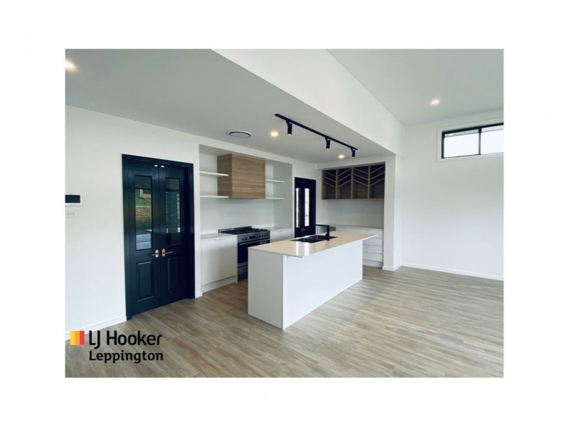 11 Gray Street, Leppington NSW 2179