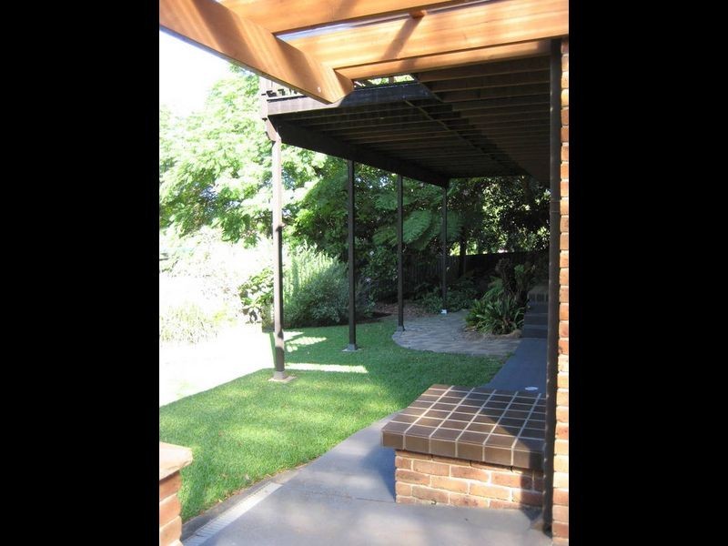 17 Sylvan Ridge Drive, Illawong NSW 2234