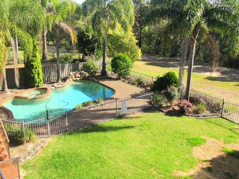 11 Kentia Place, Alfords Point NSW 2234