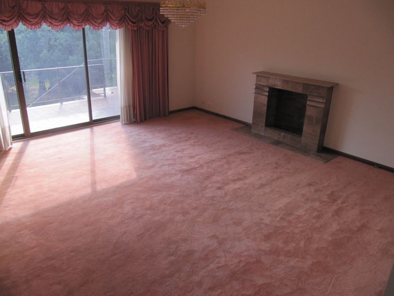 11 Kentia Place, Alfords Point NSW 2234