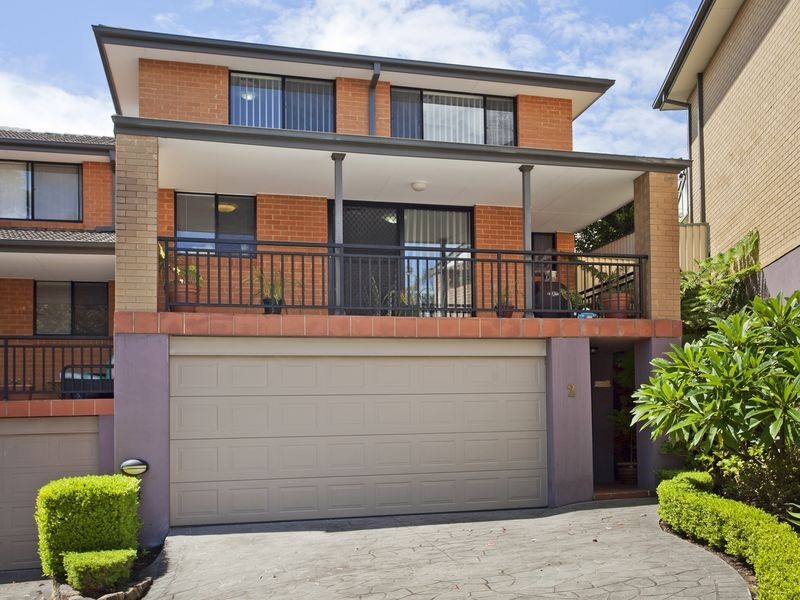 2/47 Hobart Place, Illawong NSW 2234