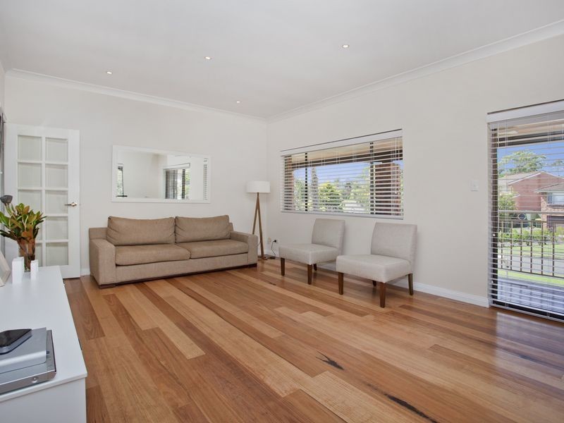 6 Spruce Grove, Menai NSW 2234