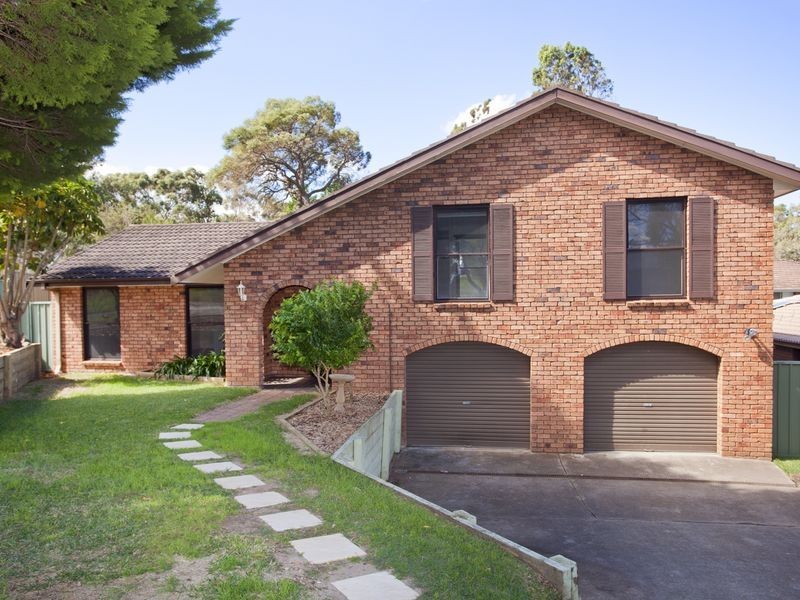 6 Hall Drive, Menai NSW 2234