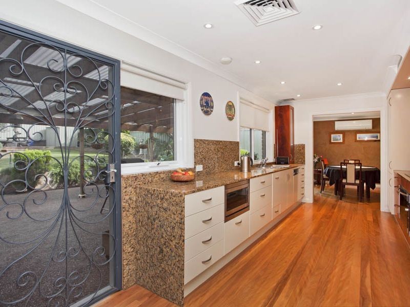 28 Beaumaris Drive, Menai NSW 2234
